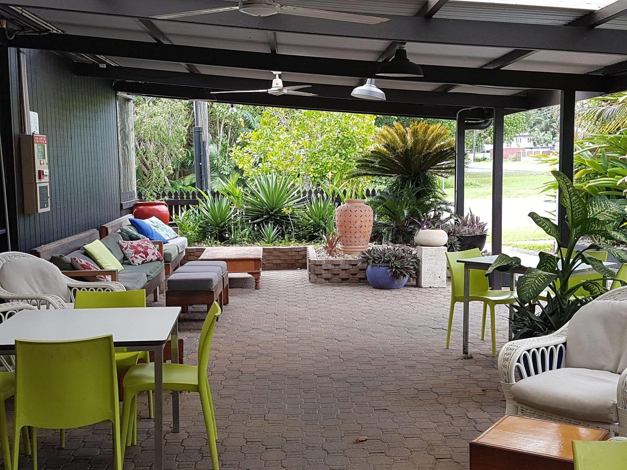 Coral Beach Lodge Port Douglas Dış mekan fotoğraf