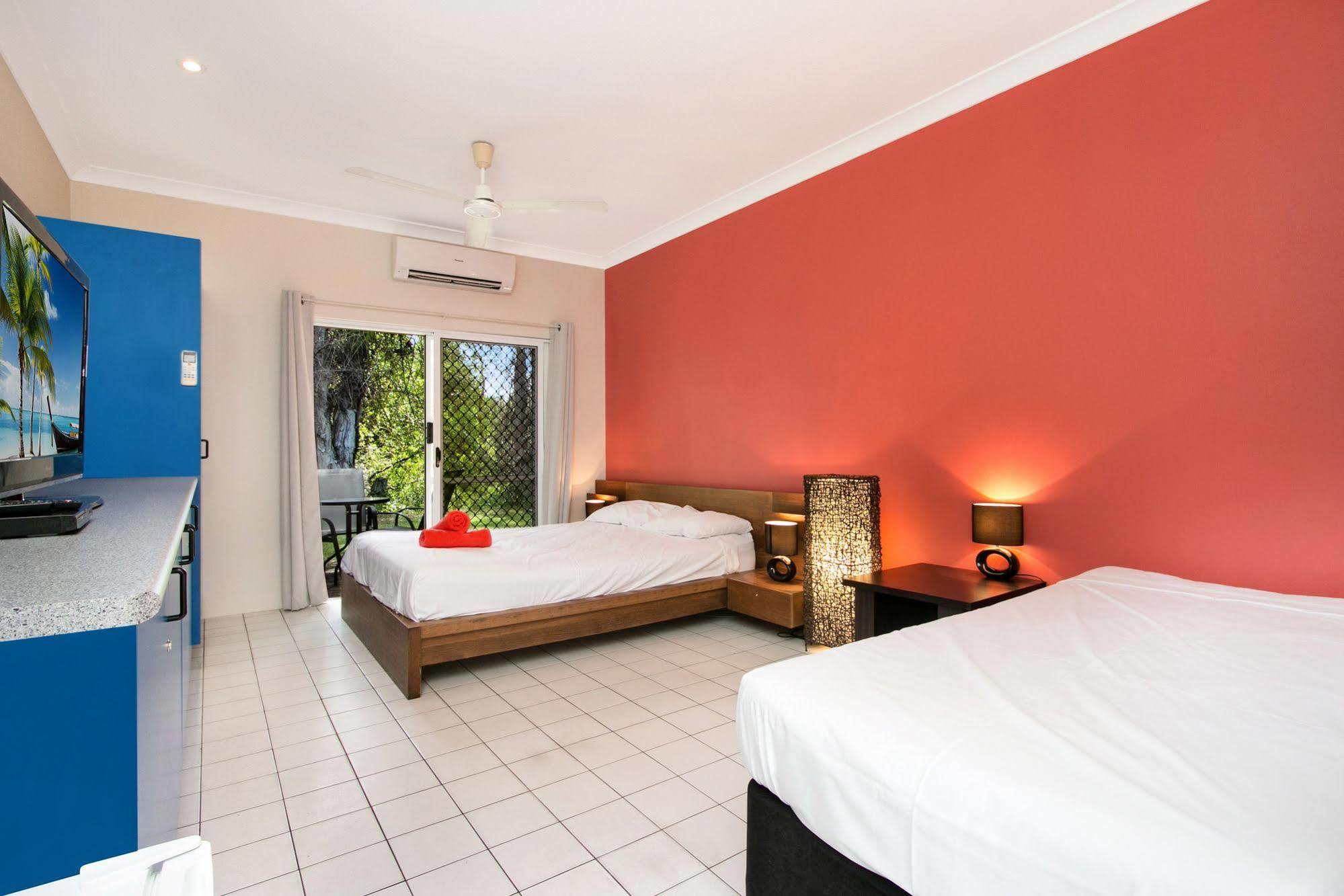 Coral Beach Lodge Port Douglas Dış mekan fotoğraf